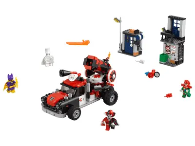 LEGO Harley Quinn Cannonball Attack set 70921