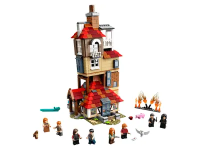 LEGO Attack on the Burrow set 75980