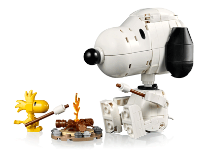 LEGO set 21368 Peanuts: Snoopy's Doghouse