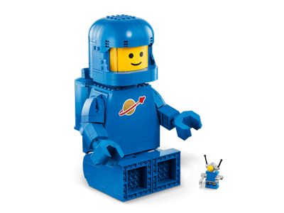 LEGO set 40921 Up-Scaled Blue Astronaut Minifigure