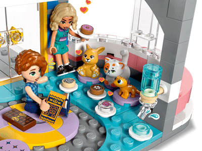LEGO set 42689 Heartlake City Friends Club House