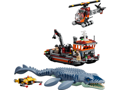 Mosasaurus Dinosaur Boat Attack